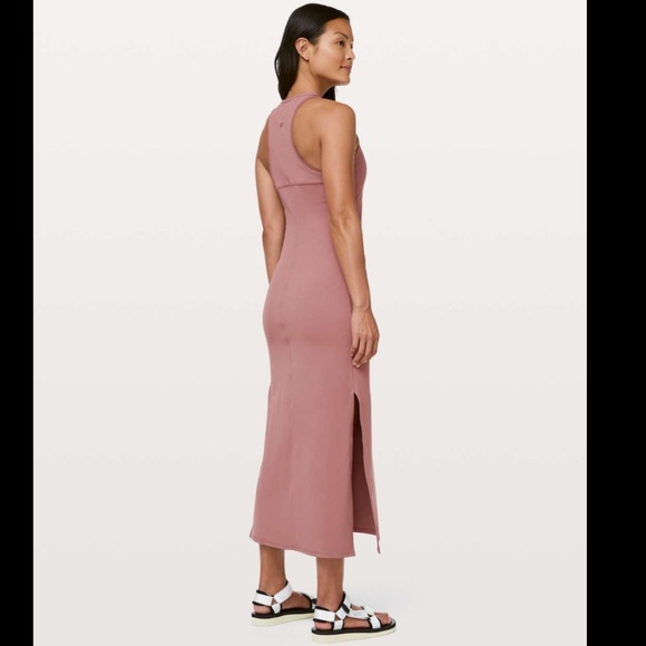 🚫SOLD🚫Lululemon Get Going Nulu Align Dress Red Dust Size 4 - Picture 3 of 11